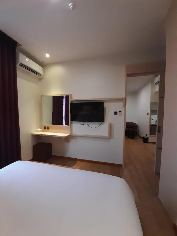 Blitz Centre Hotel Batam
