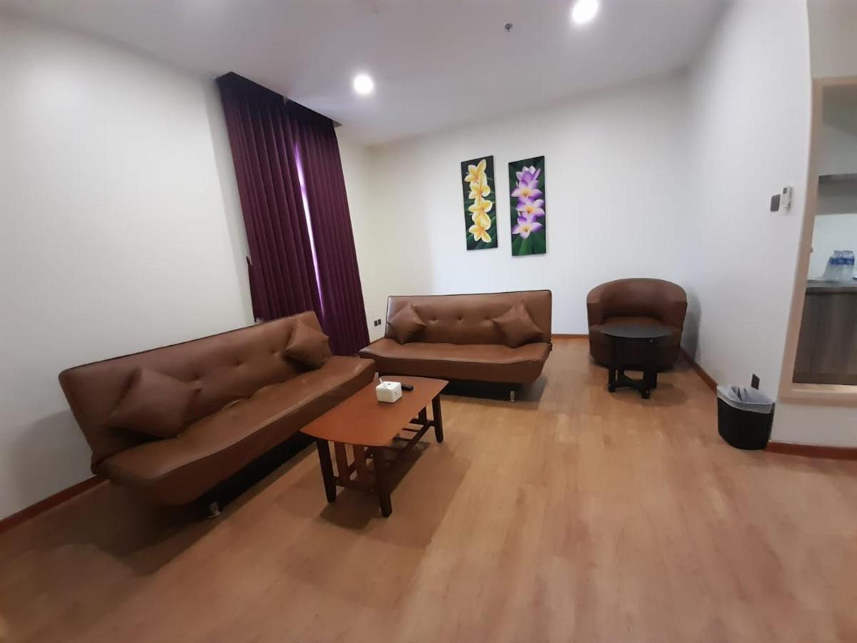 Blitz Centre Hotel