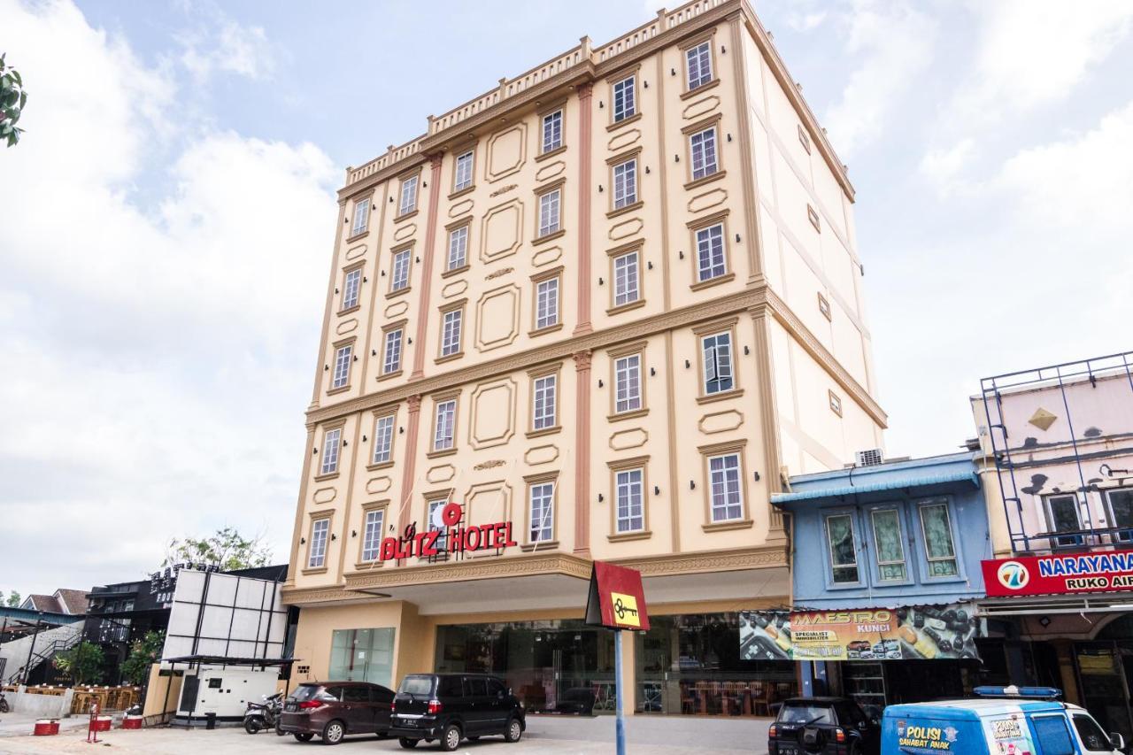 Hotel Blitz Centre Batam